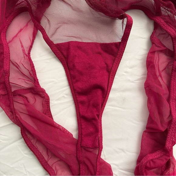 Victoria’s Secret raspberry lace and nylon mesh hiphugger thong panty - Picture 10 of 11